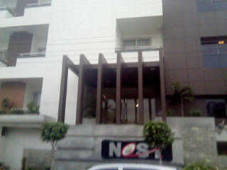 Fabhotel Nest 2*