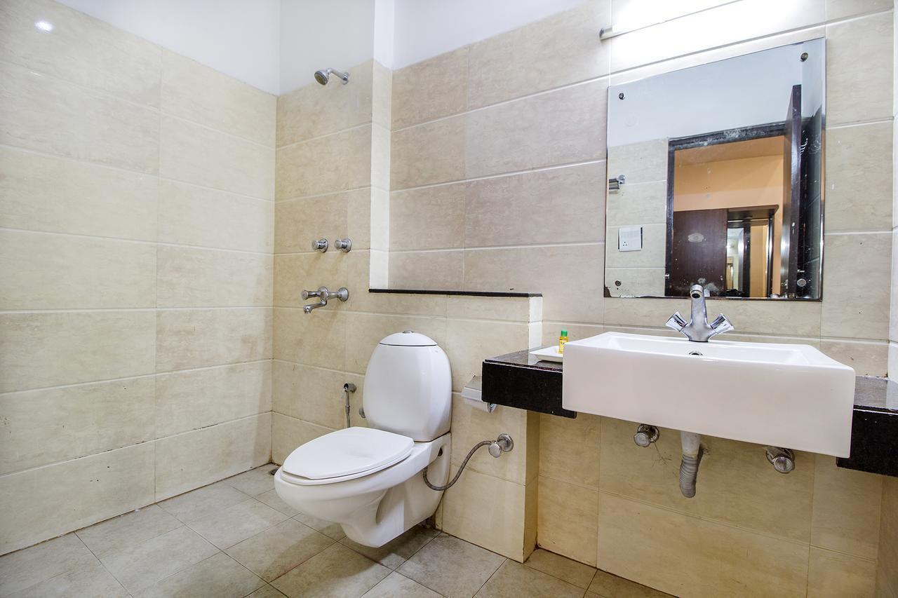 Hotel Fabhotel Nest 2*