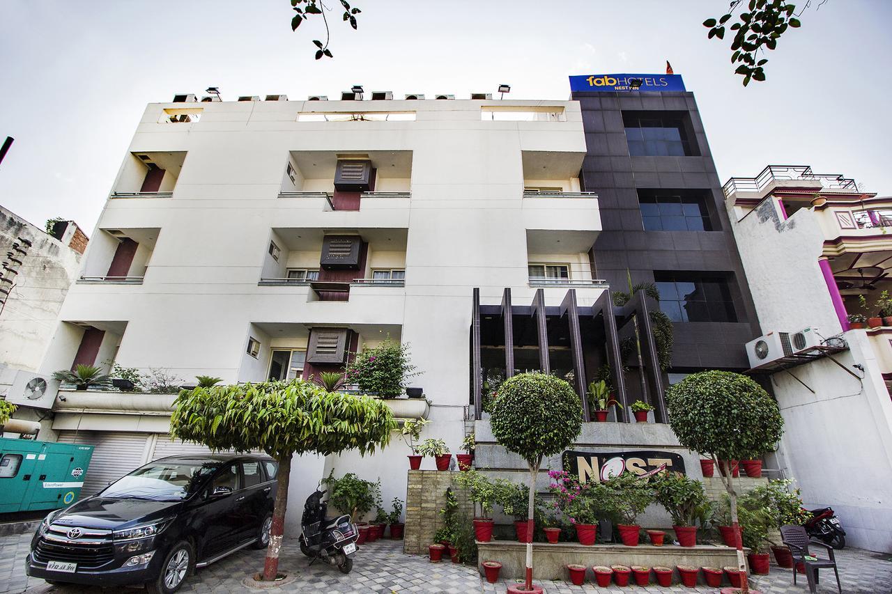 Hotel Fabhotel Nest 2*