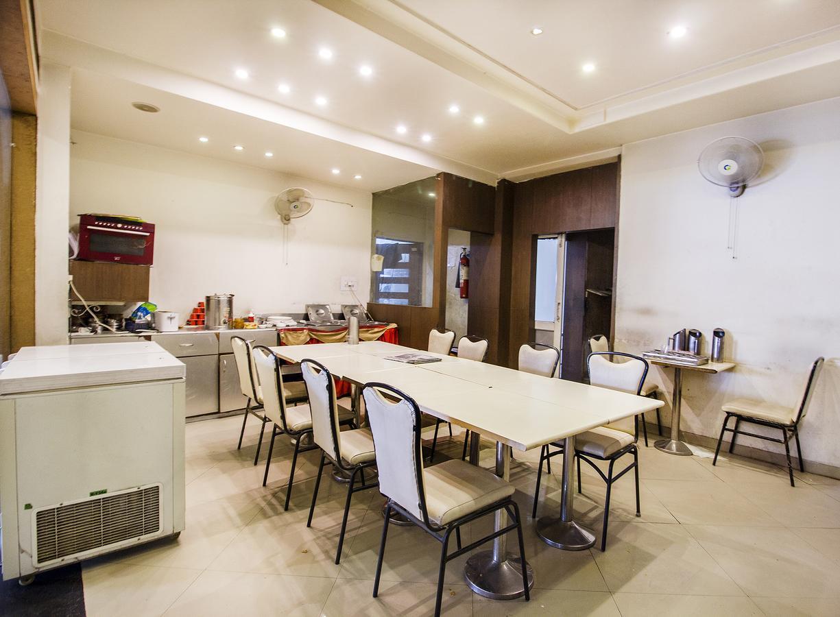 Hotel Fabhotel Nest 2*
